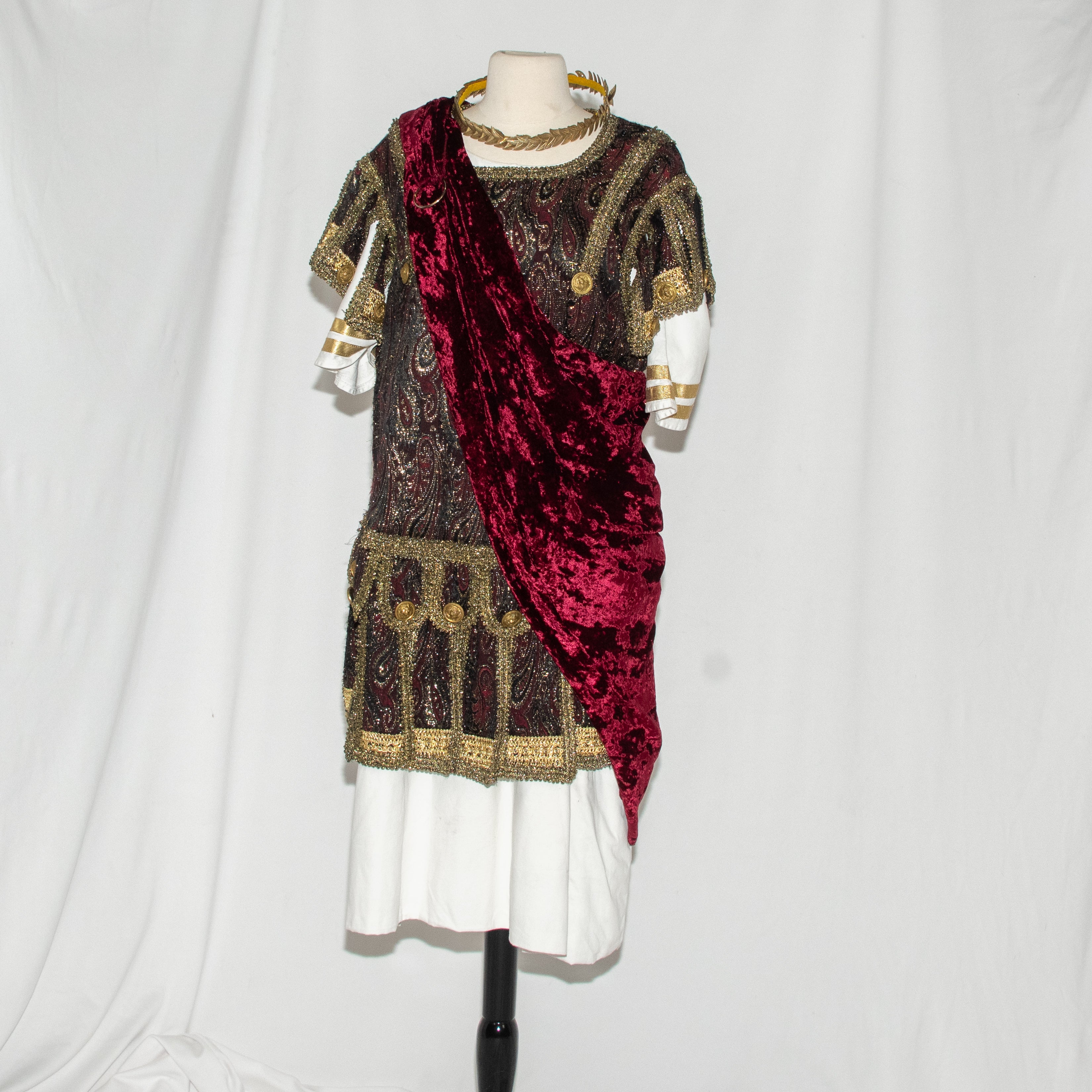 Glory of Rome General Regal Costume