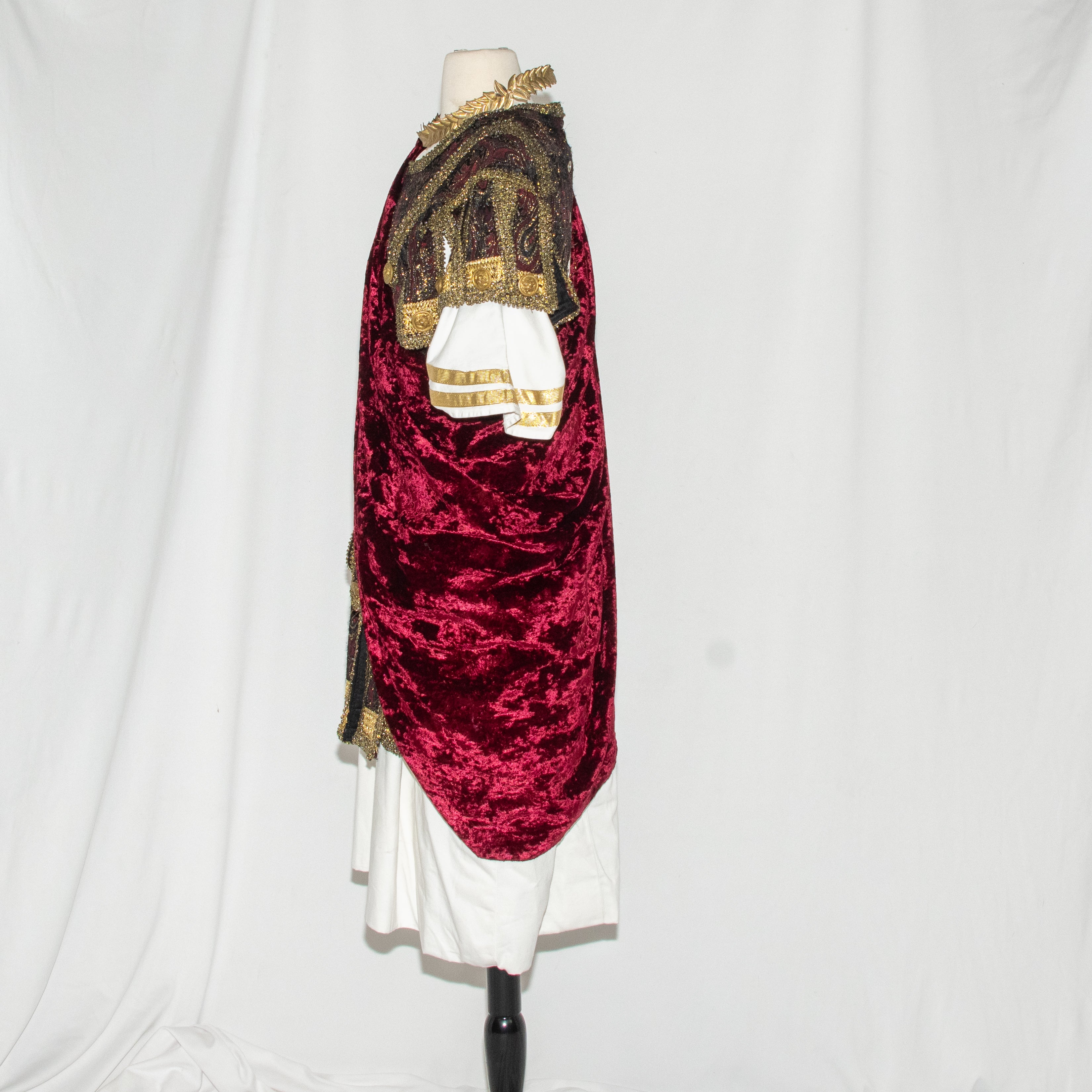 Glory of Rome General Regal Costume