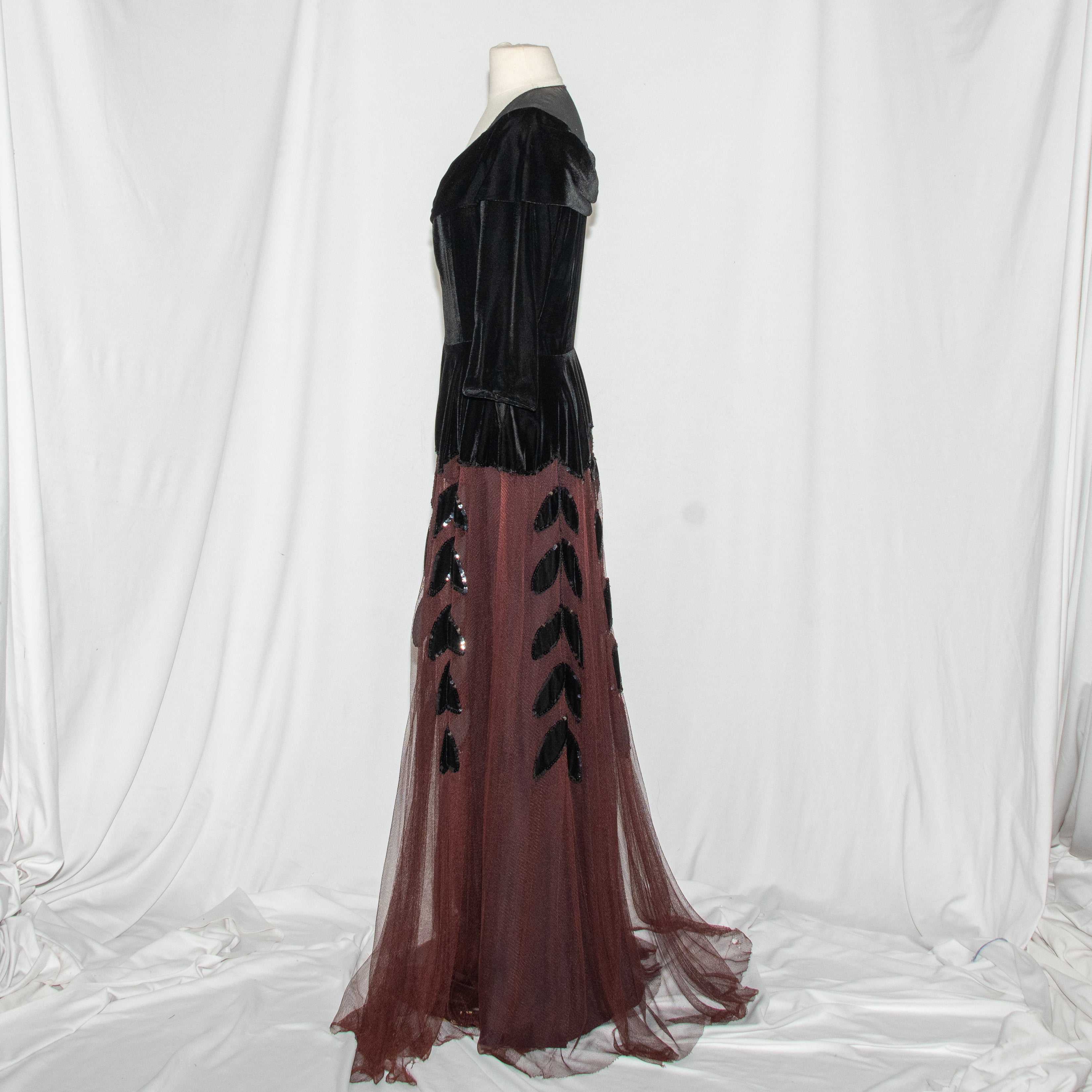 Noir Gown with Velvet Bodice and Tulle Bottom