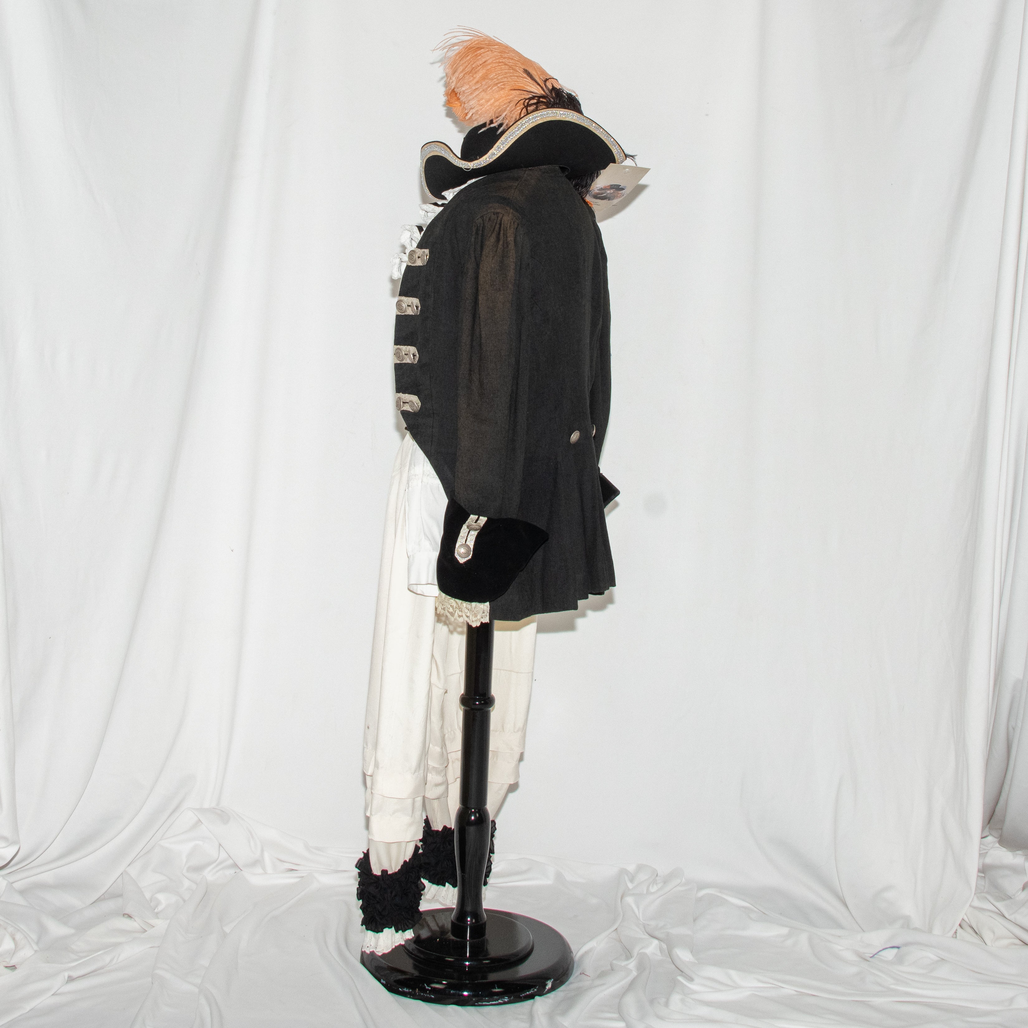 She-Captain Pirate Costume with Feathered Tricorn Hat