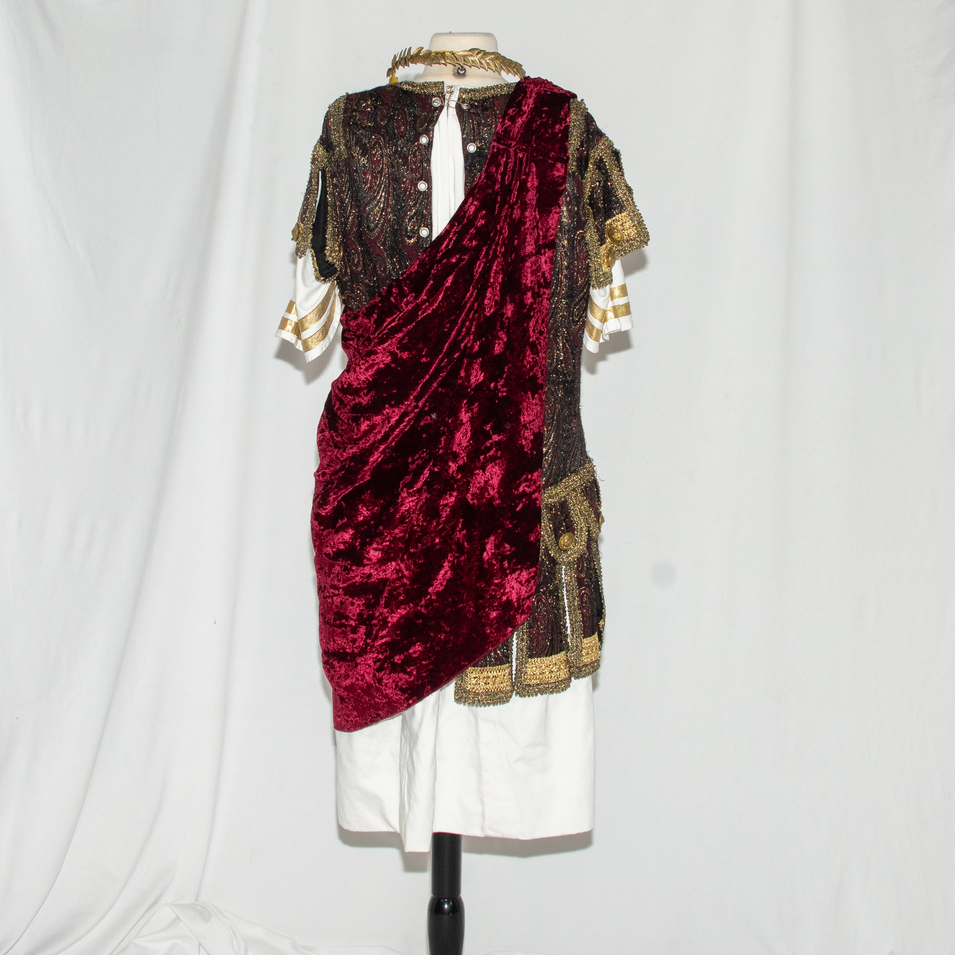 Glory of Rome General Regal Costume