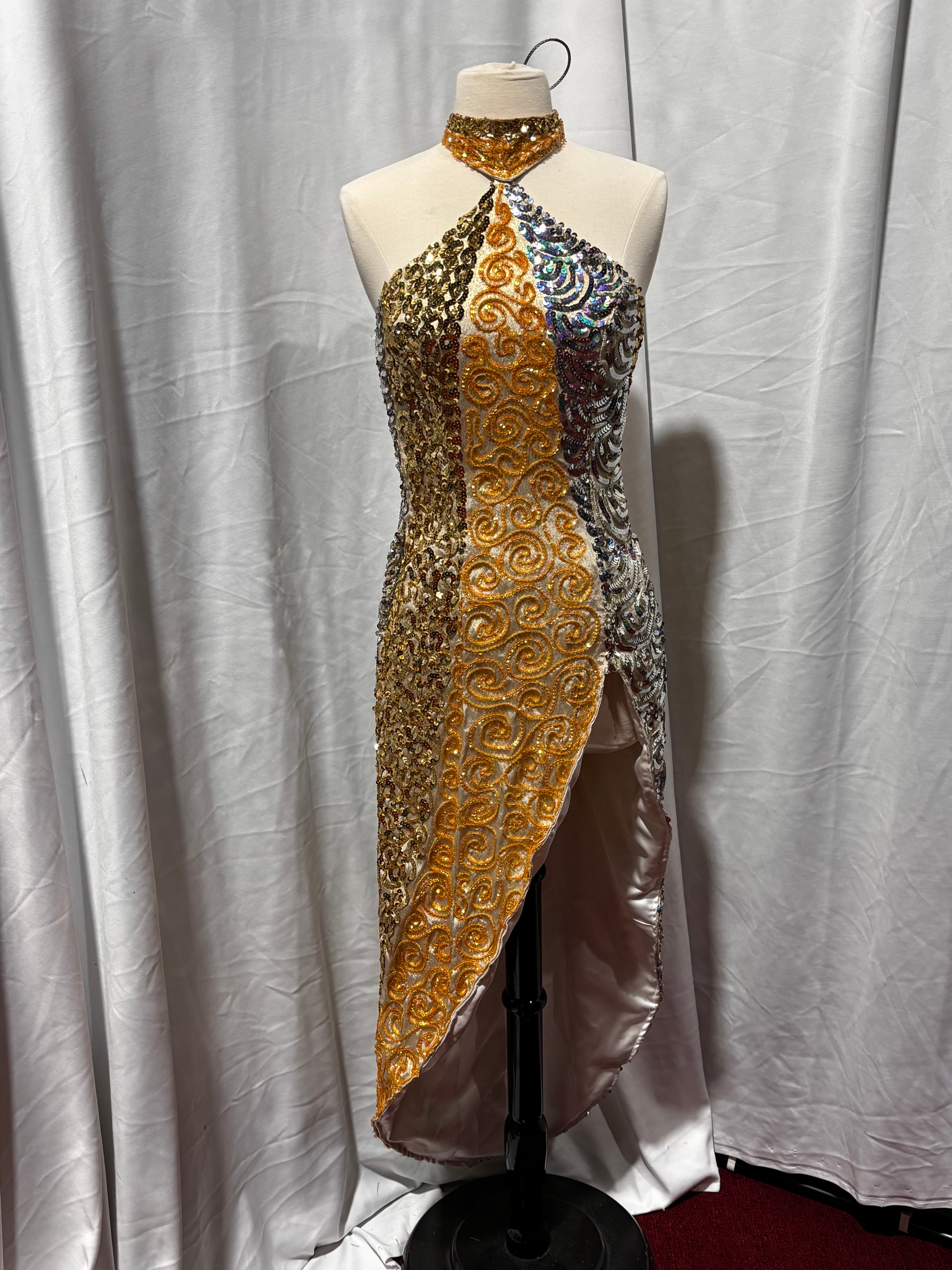 Silver/Gold NYE Evening Gown – Costume World