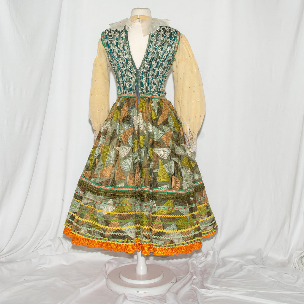 German Dirndl Folk Traditional Dress